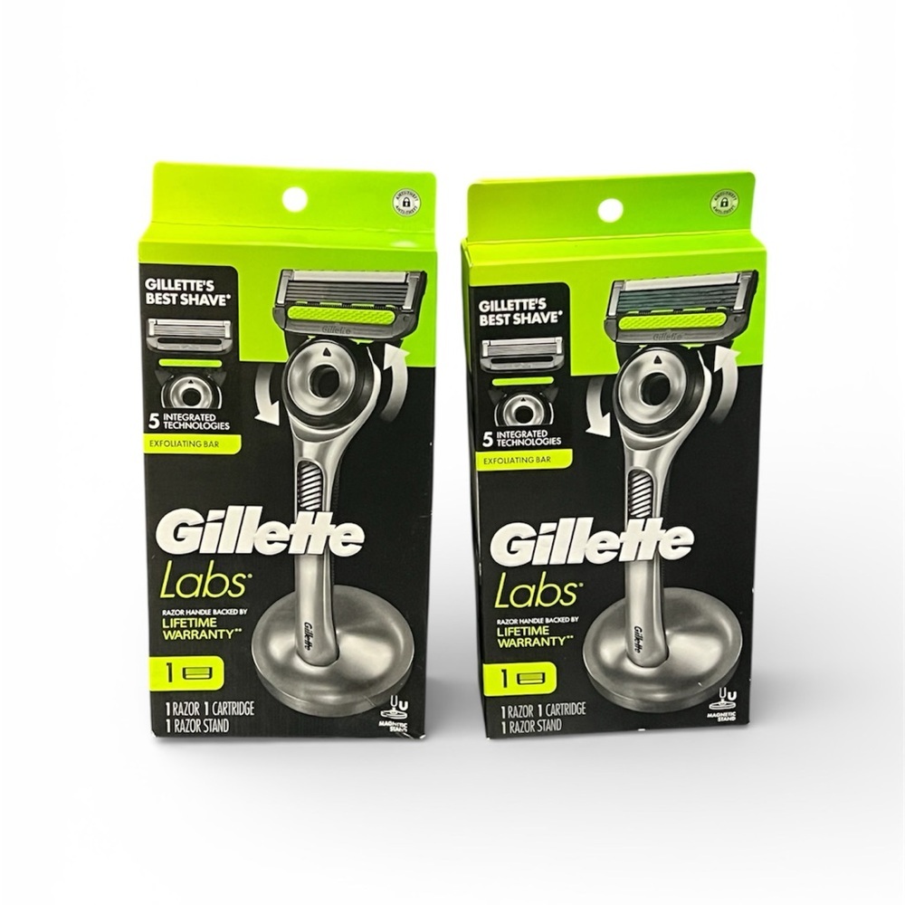 Gillette Labs Men's Razor with Exfoliating Bar - Black and Green sets of 2